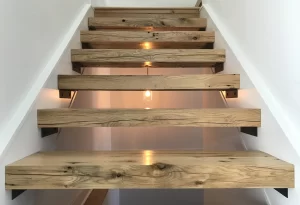 Floating wood staircase